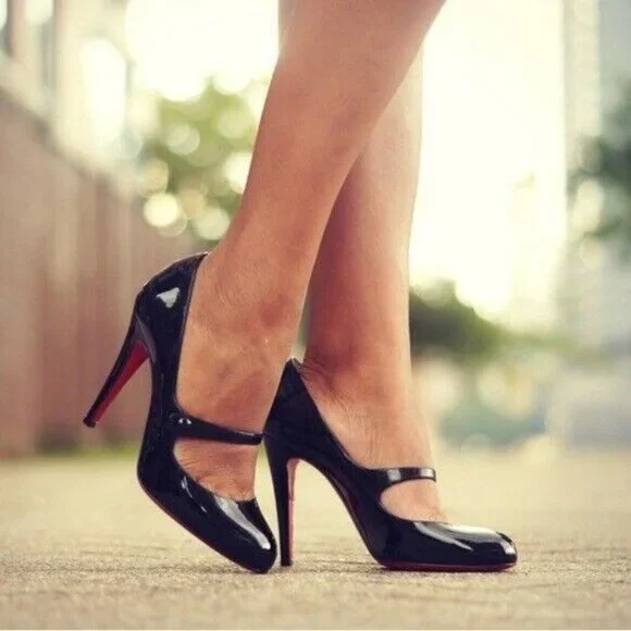 靴 Christian Louboutin CHARLEEN 85 PATENT Christian Louboutin Charleen 85 Patent Leather Pumps